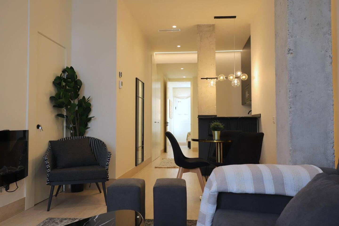 Apartamentos Orilla Del Bernabeu Мадрид Экстерьер фото